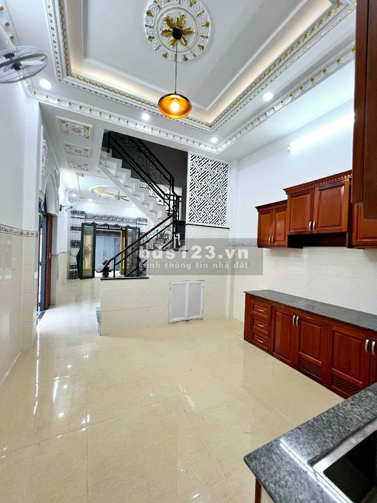 Nhà 4 lầu 108m2 hẻm ô tô (8x14) sát MT Hương lộ 2. Sổ hồng riêng, giá chỉ nhỉnh 6 tỏi