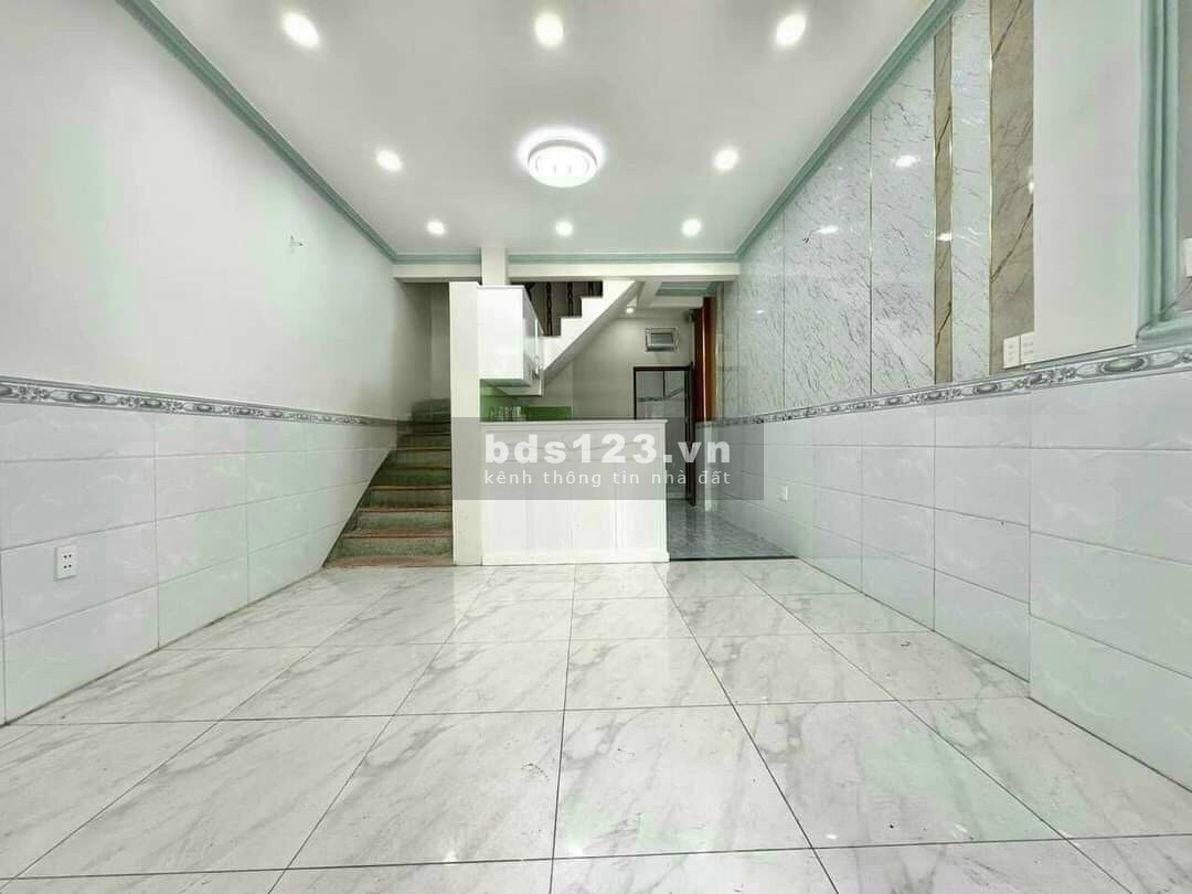 Bán nhà 2 tầng, 3PN p.Phú Thuận, quận 7, giá chỉ 3 tỷ 750 triệu
