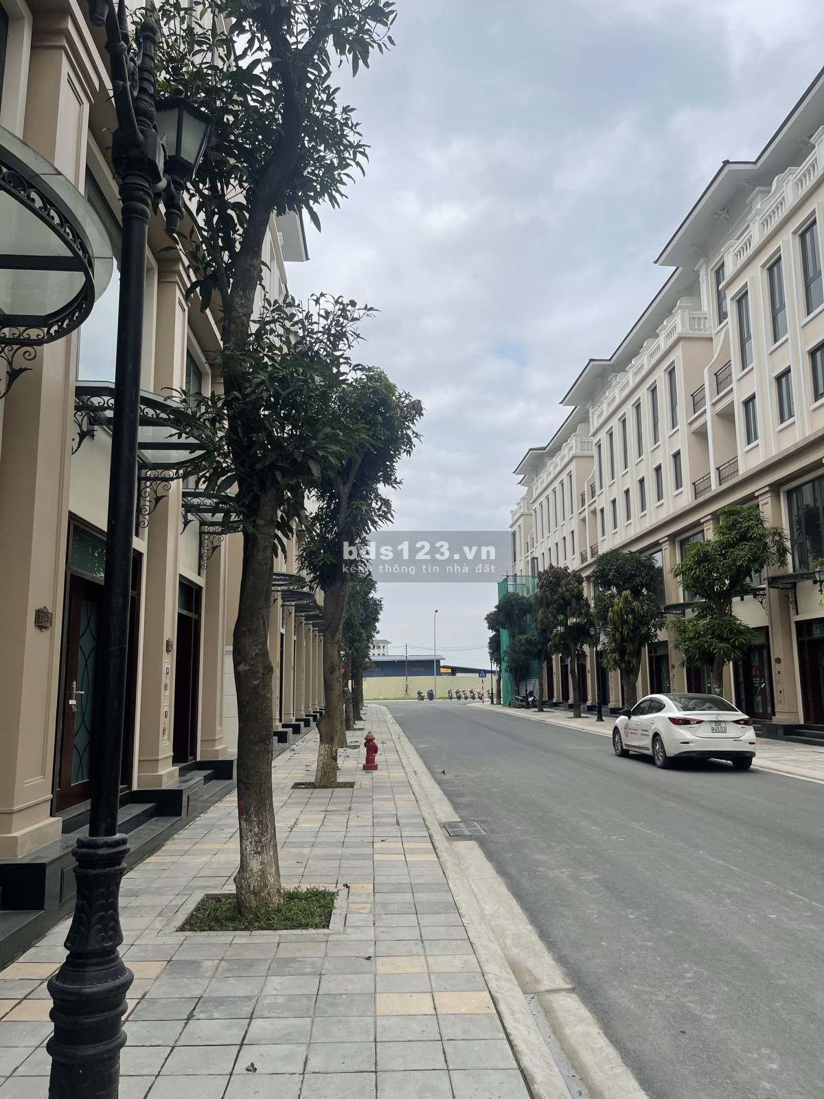 Bán shophouse liền kề dãy thời đại 13 Vinhomse Ocean Park 3