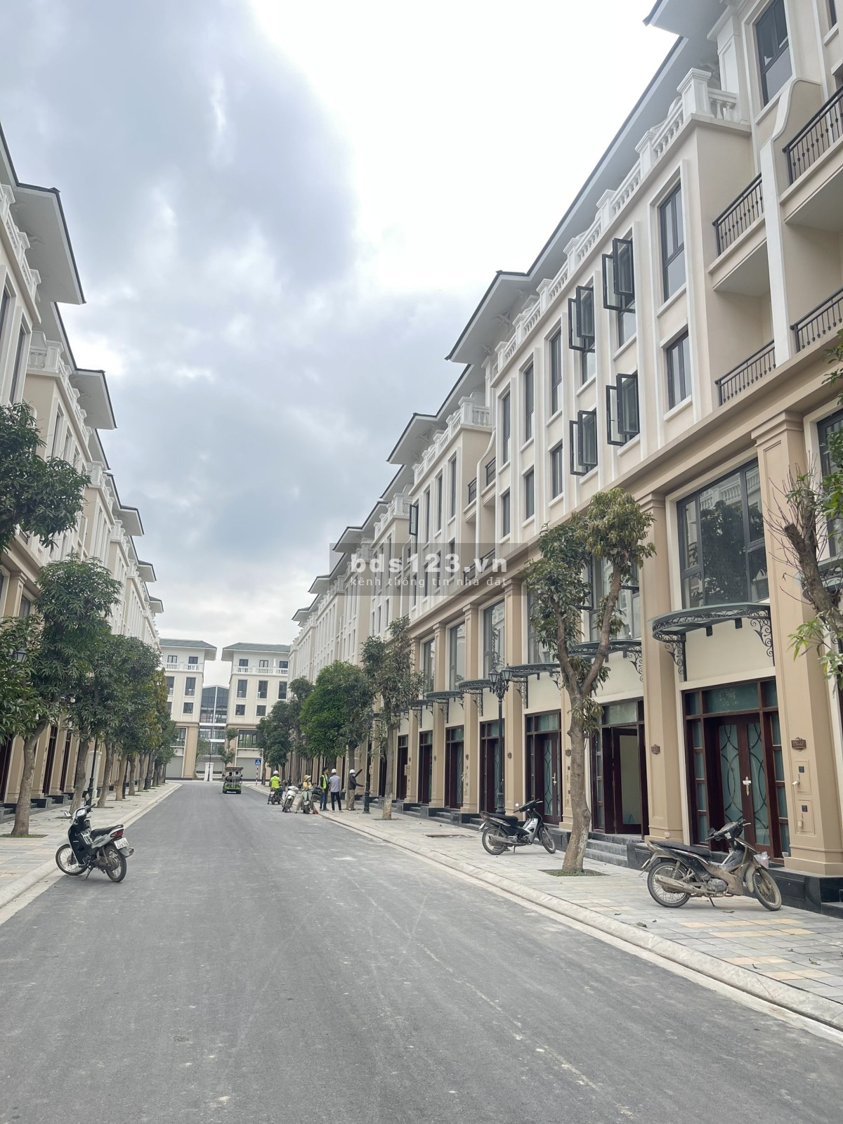 Bán shophouse liền kề dãy thời đại 13 Vinhomse Ocean Park 3