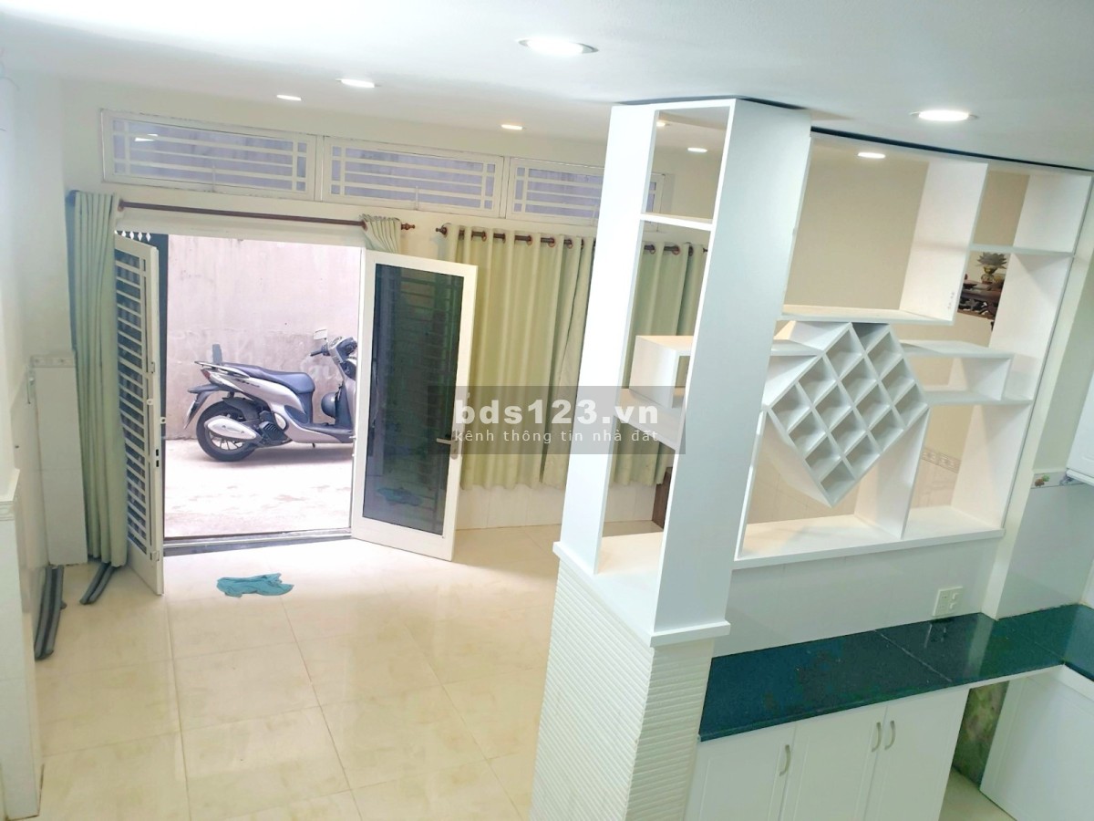 Tin Thật 100%: Bán nhà đường số 16, Gần Bờ Sông, Gigamall - 33m² - 2 Tầng - 3.15 tỷ