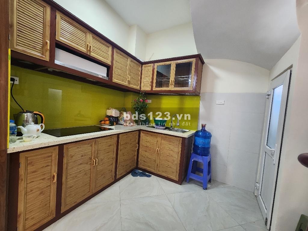 Trường Chinh ngõ ba gác - Thông Tam Khương - 36m2, 6 tầng thoáng, mới đẹp