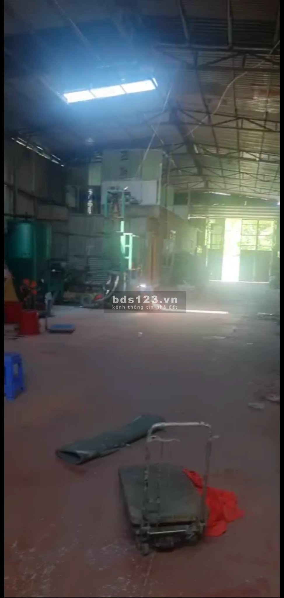 Cho thuê kho xưởng diện tích 500m2 gần đường Nguyễn Xiển, Phường Long Bình, Quận 9