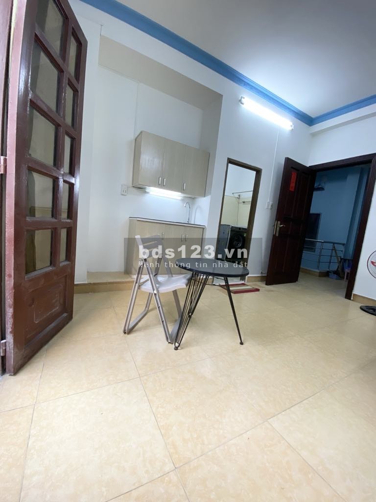 Cho thuê phòng Full NT CMT8, Q.3 đối diện CV Lê Thị Riêng