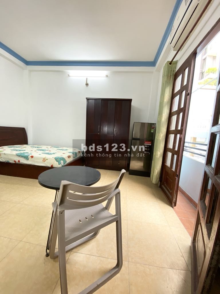 Cho thuê phòng Full NT CMT8, Q.3 đối diện CV Lê Thị Riêng