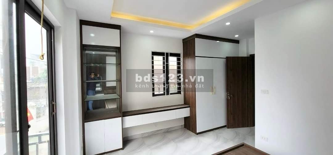 Lô góc Đông La nhà 30m2, oto đỗ cửa, đầy đủ công năng, dọn về ở ngay