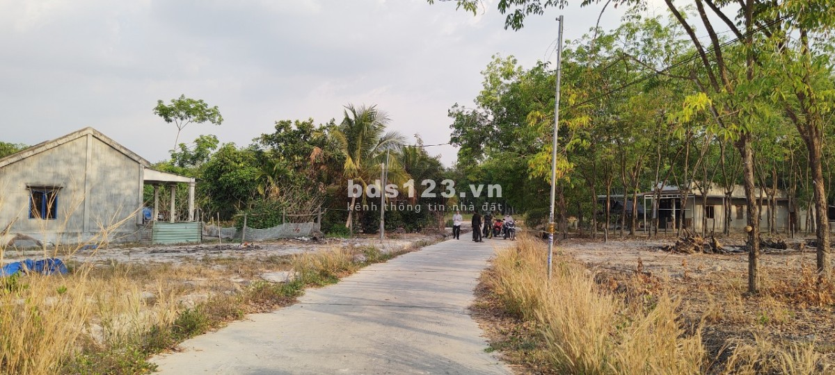 Bán cặp liền kề xây trọ ngay Khu Công Nghiệp Minh Hưng Chơn Thành giá rẻ