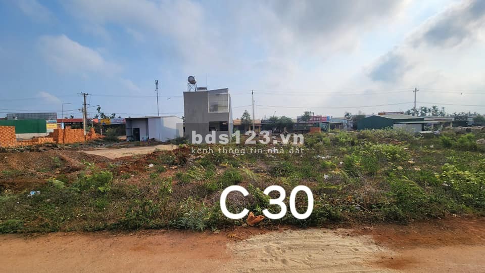 Bán đất khu bàn cờ Phú Lộc, Krông Năng sẵn sổ chỉ 5tr/m2