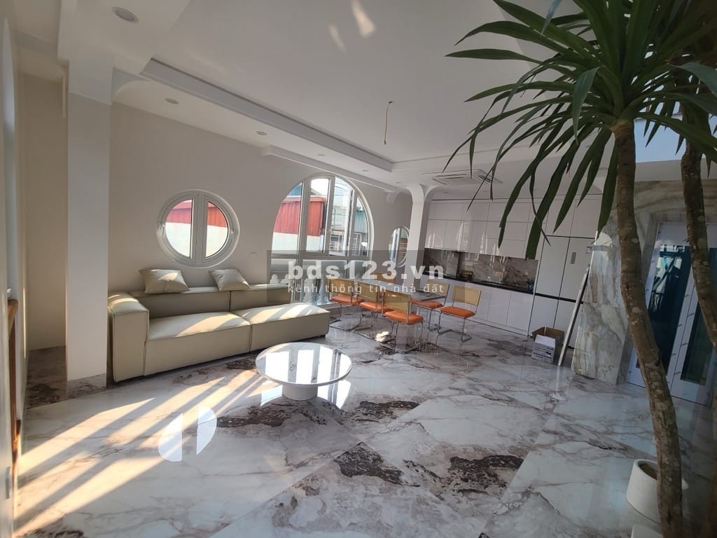 62M2 biệt thự dân xây - Thiết kế sang trọng bắt máy - Ô tô đỗ cửa - Gía 7.X tỷ - Xuân Phương
