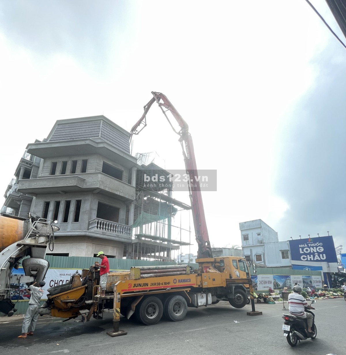 Bán nhà phố 1 trệt 3 lầu Thị Xã Bình Minh