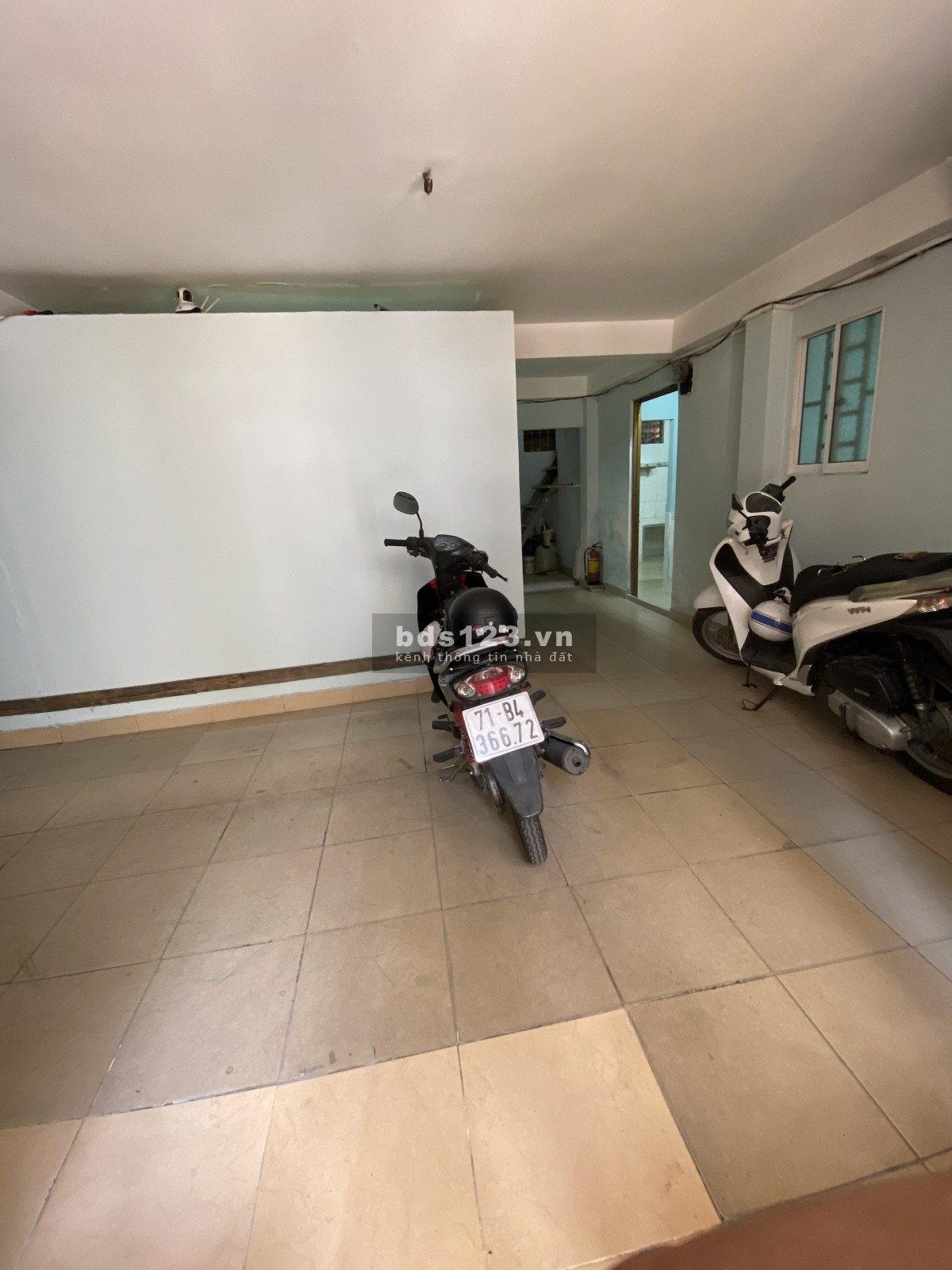CHÍNH CHỦ GIẢM SÂU THÊM 200 triệu. bán nhà hẻm 27. Điện Biên, giáp ranh quận1. DT: 56m2. DTSD:112m2.