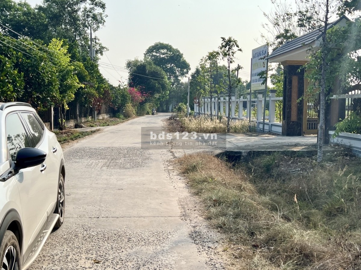 Chủ ngộp lúc mua 800tr nay ra 550 triệu đất sát KCN Minh Hưng Hàn Quốc hơn 250m2 sẳn thổ