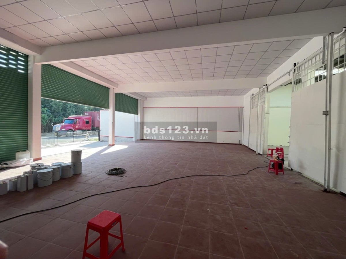 Cho thuê mặt tiền kinh doanh 10x15 đường Hồ Ngọc Lãm - An…