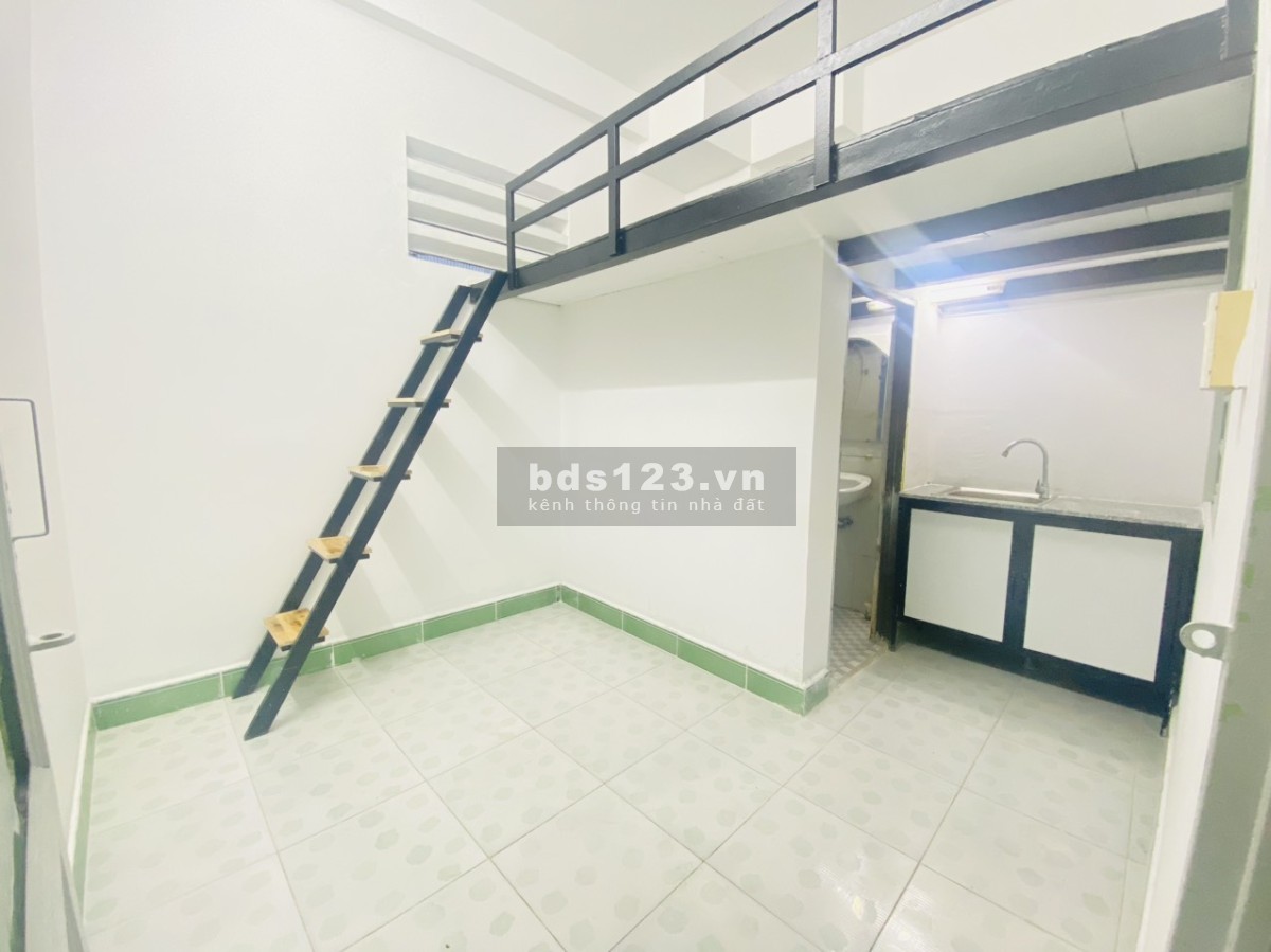Chính chủ cho thuê phòng có gác, máy lạnh tại phường 13 Tân Bình giá rẻ