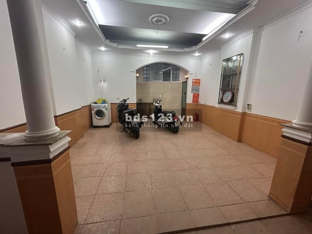 Bán nhà Tam Trinh, Hoàng Mai - DT 43M2 X 4 tầng - MT 5.3M