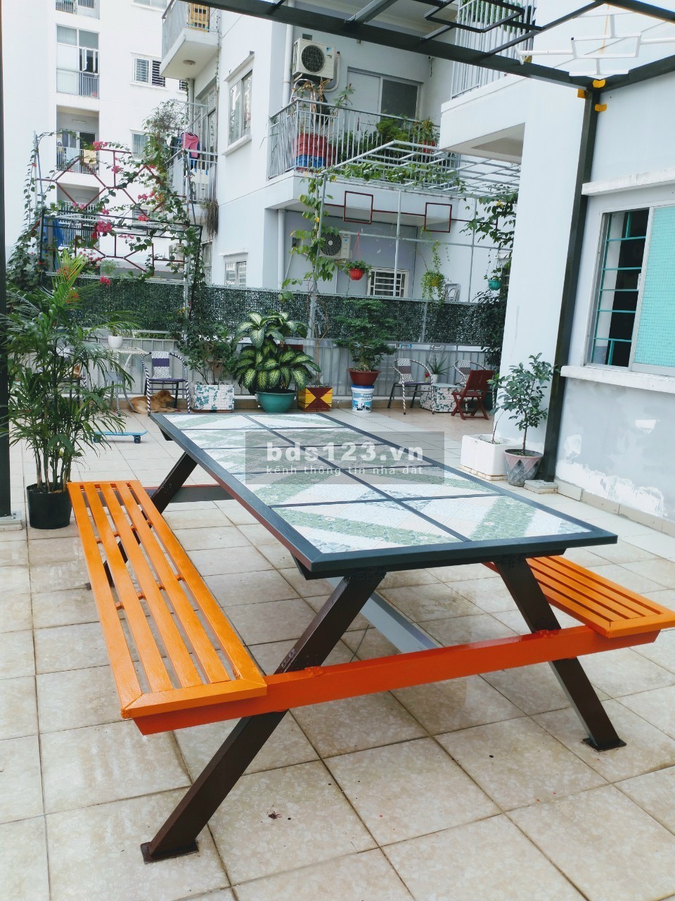 Bán căn hộ 135m2 có sân vườn riêng tuyệt đẹp C/C Thới An Q12
