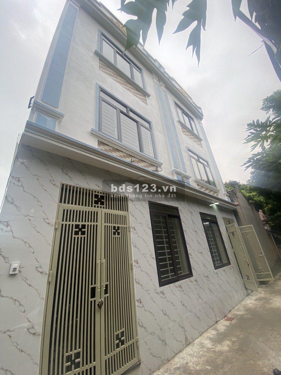 nhà Đông La, Yên Nghĩa, nhỉnh 2 tỉ có ngay nhà 48m2, 3 tầng đầy đủ công năng