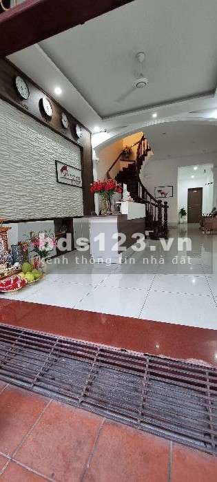 Bán nhà phố Trung Kính, phân lô, ô tô vào nhà, kinh doanh, MT rộng, 80m2x5T, nhỉnh 23 tỷ