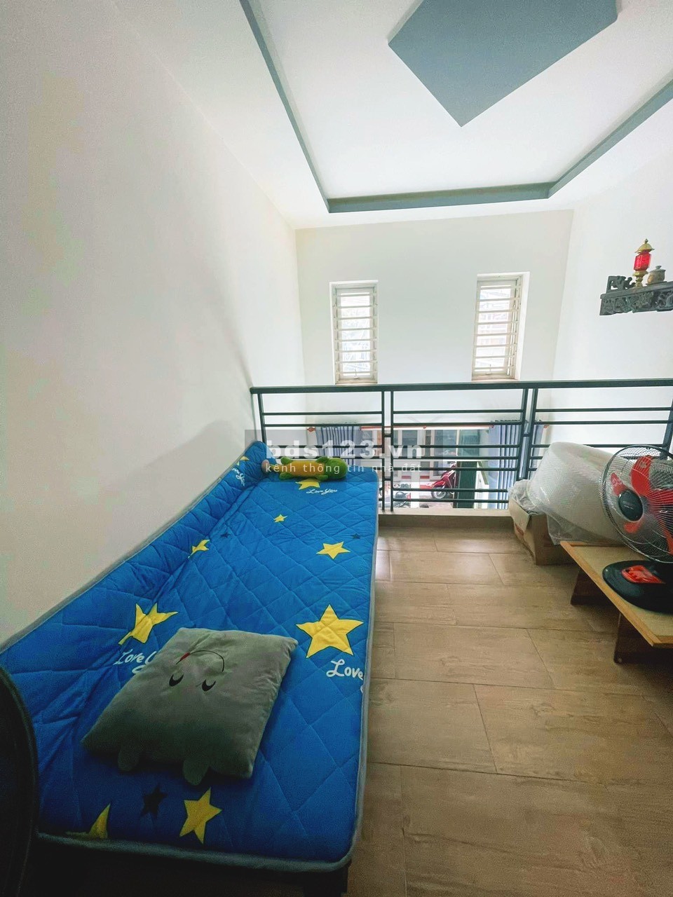 Cần tiền bán gấp nhà cạnh sân bay Trường Sơn, Phường 2, Quận Tân Bình. Giá 3 tỷ TL, hẻm 1 sẹc SHR