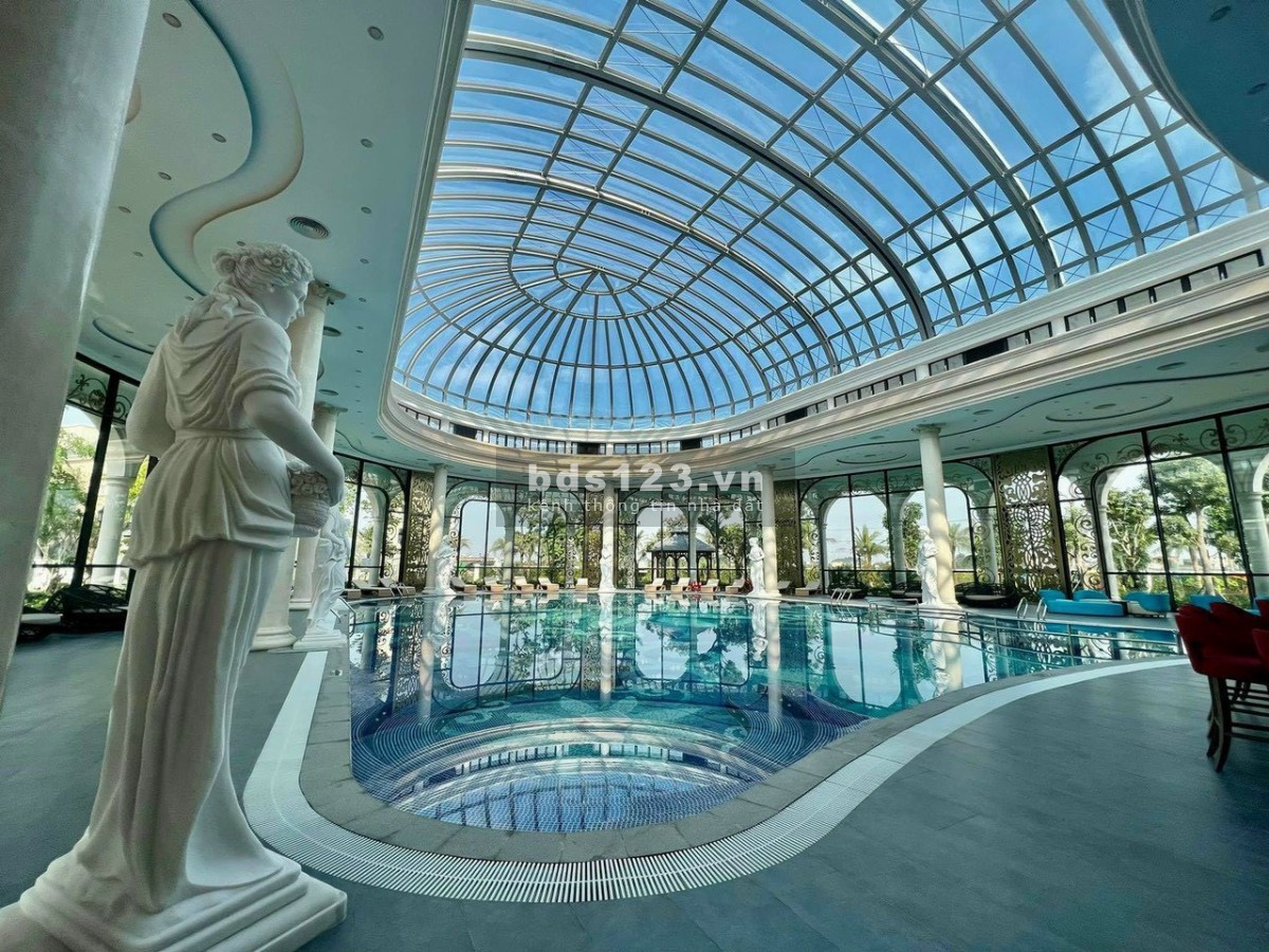 Bán BT song lập ĐD8 view sông, công viên xanh mát Vinhomes Ocean Park 2 giá 30 tỷ