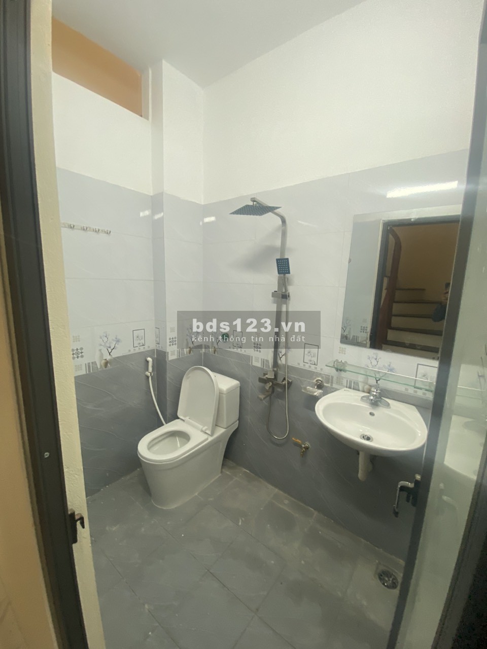 nhà Đông La, Yên Nghĩa, nhỉnh 2 tỉ có ngay nhà 48m2, 3 tầng đầy đủ công năng