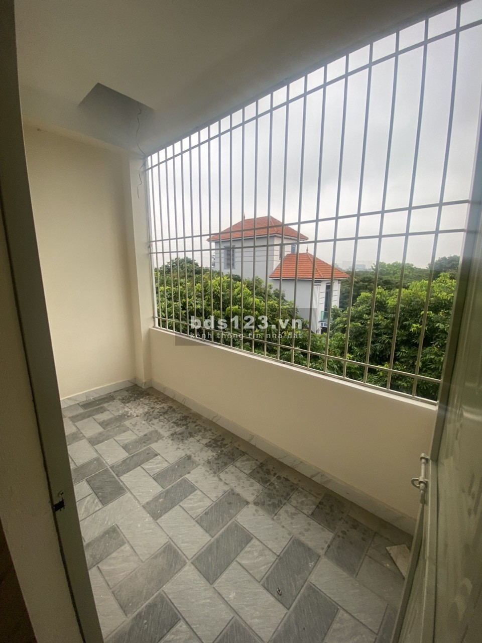 nhà Đông La, Yên Nghĩa, nhỉnh 2 tỉ có ngay nhà 48m2, 3 tầng đầy đủ công năng