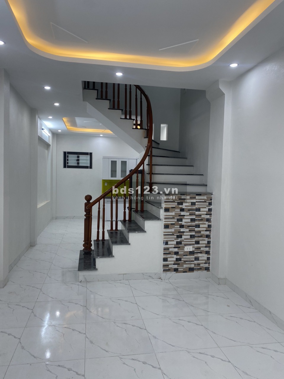 nhà Đông La, Yên Nghĩa, nhỉnh 2 tỉ có ngay nhà 48m2, 3 tầng đầy đủ công năng