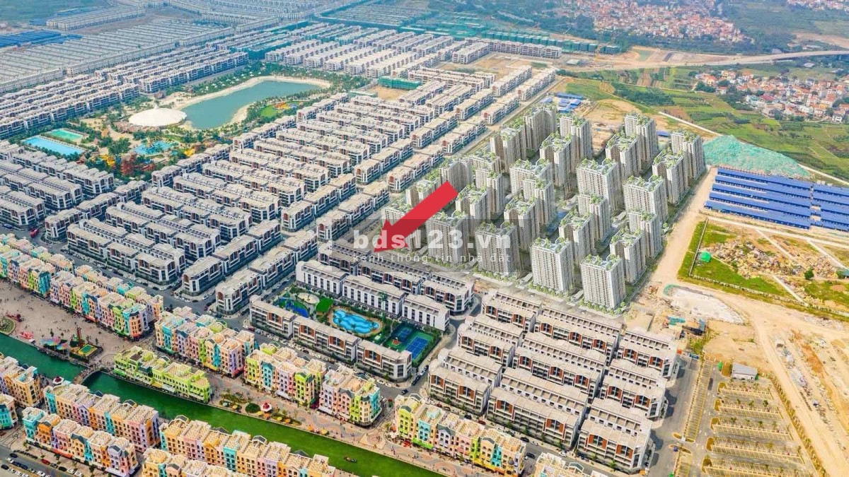 Hàng Hot còn sót lại Shophouse Đối Diện Chung Cư PB16
