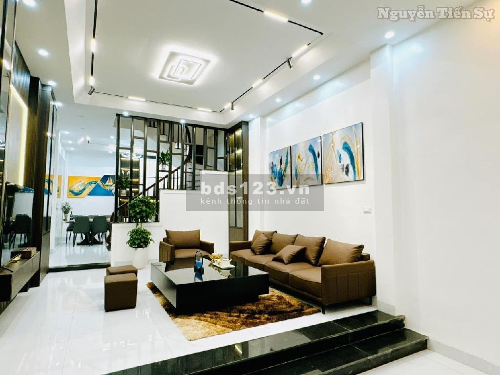 Bán nhà 85 Xuân Thủy, Cầu Giấy - Nhà đẹp ở ngay - Ba bước ra phố - Tiện ích ngập tràn