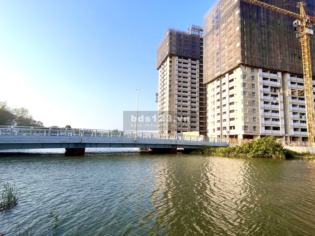 Chính chủ bán căn Eastmark city View nội khu 63.4m2 giá 2.61 tỷ thanh toán nhận nhà tháng 11