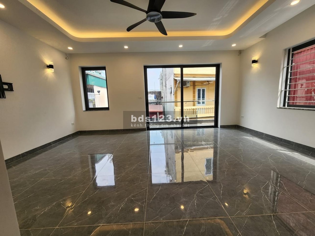 Siêu phẩm nhà đẹp ở Lê Trọng Tấn, Hoàng Mai. DT: 90m2, 6 tầng, MT: 6.5m, giá: 21.8 tỷ