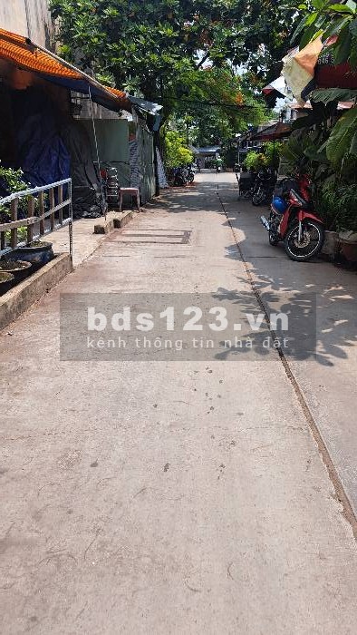Bán gấp nhà HXH Phạm Thế Hiển 2 tầng giá chỉ 3.1 tỷ thương lượng