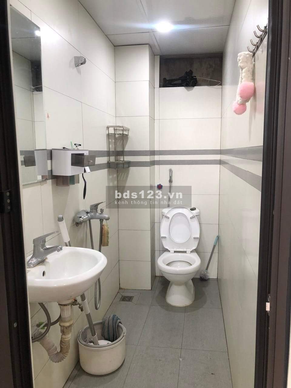 Bán nhà riêng tại Nam Dư, Hoàng Mai 30M2 giá 3.5 tỷ