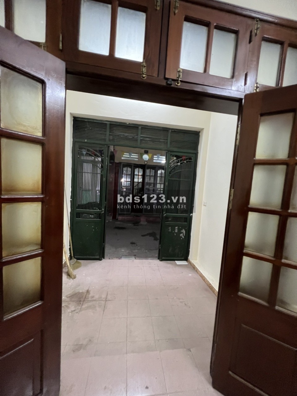 Bán nhà Nghĩa Dũng, oto đỗ trong nhà, 41m2, 4 tầng, 5,2 tỷ