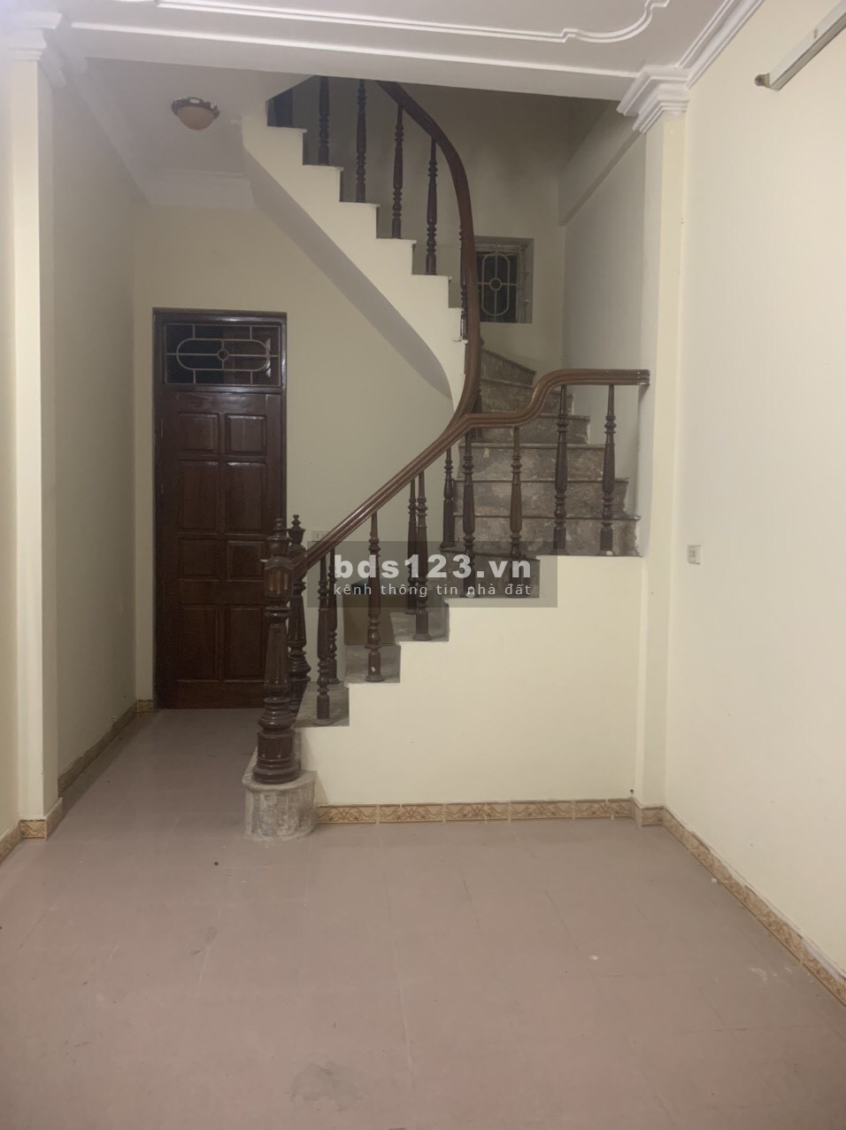 Bán nhà Nghĩa Dũng, oto đỗ trong nhà, 41m2, 4 tầng, 5,2 tỷ