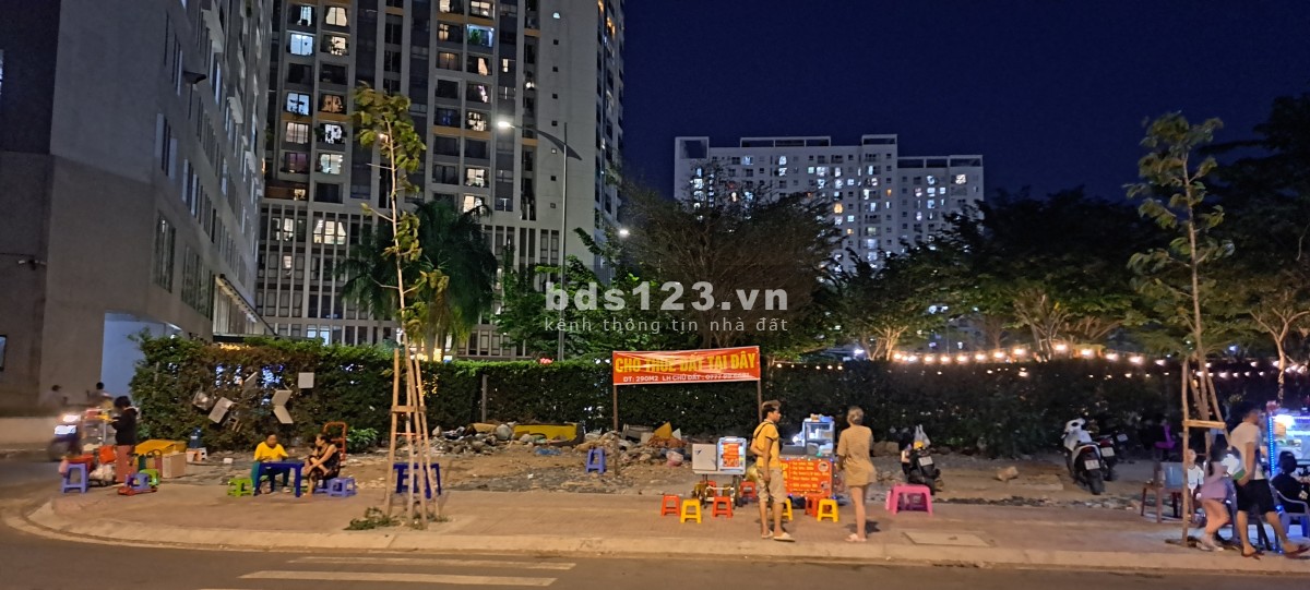 Cho thuê đất mặt tiền ngay chung cư Pegasuite quận 8
