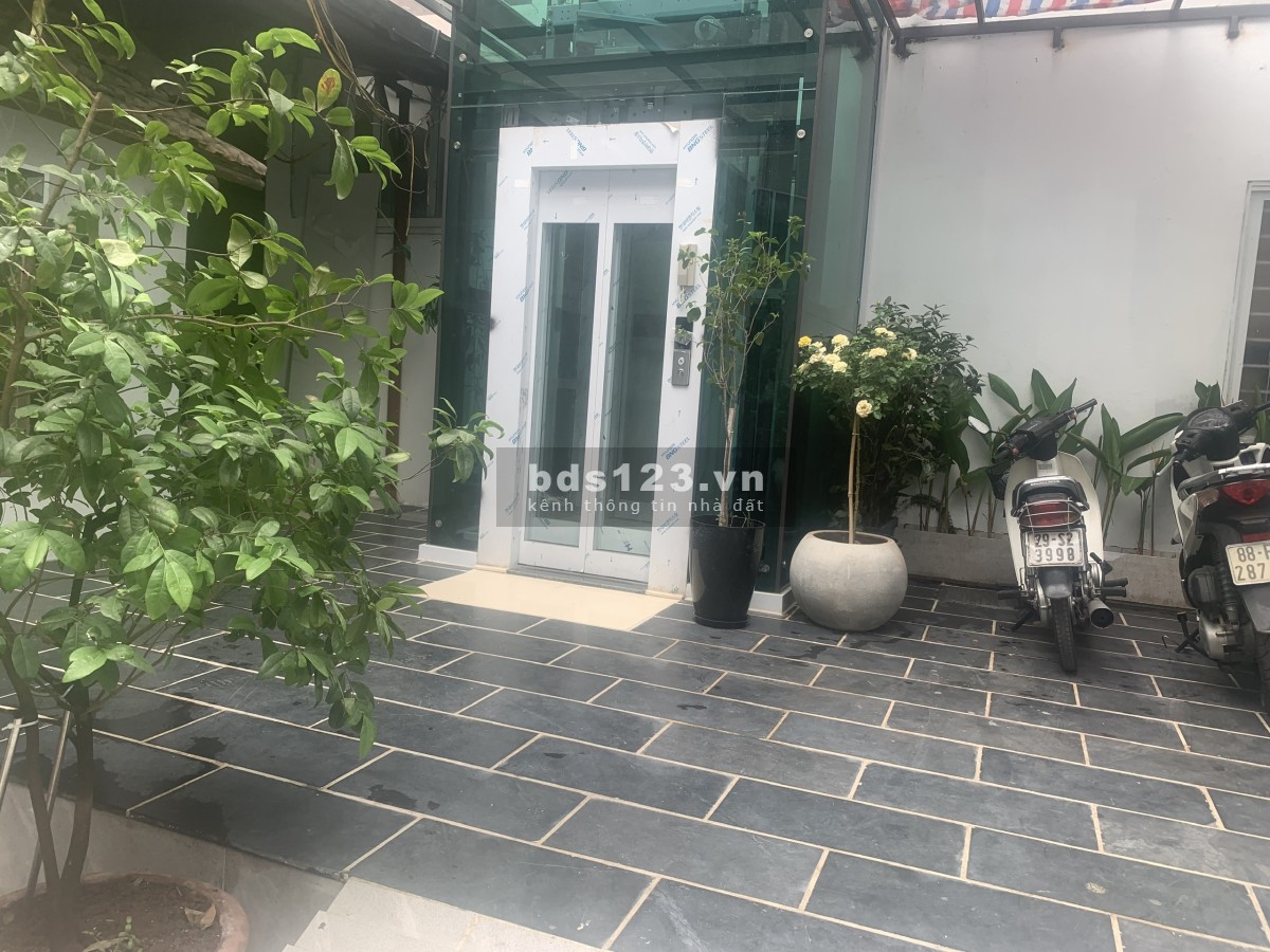 Phòng trọ đầy đủ tiện nghi cho thuê - Gần Tây Hồ
