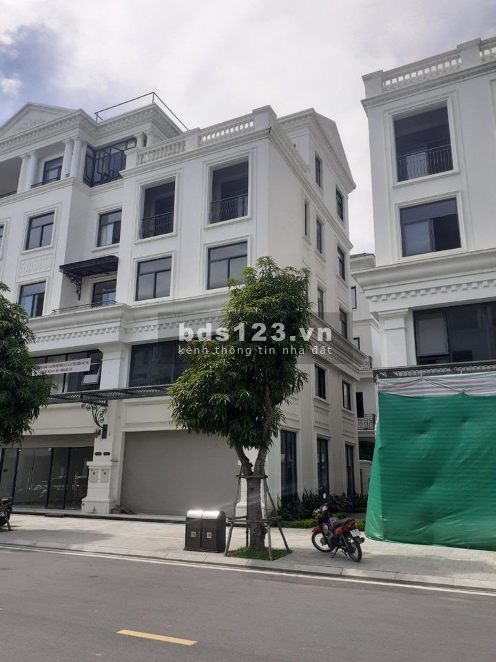 Bán căn Shophouse 105m xẻ khe Vinhome Marina Cầu Rào 2