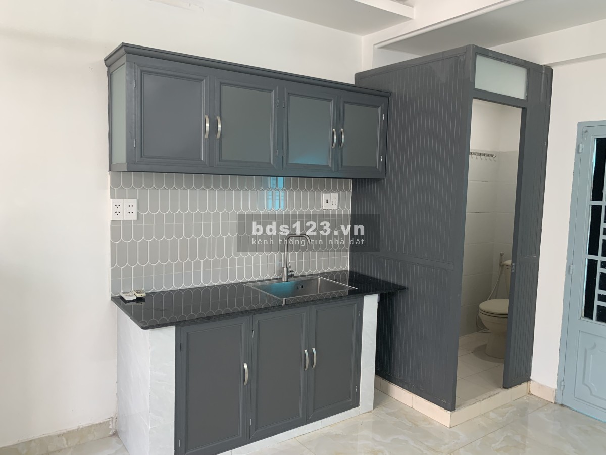 Phòng full nội thất đối diện công viên Làng Hoa Gò Vấp