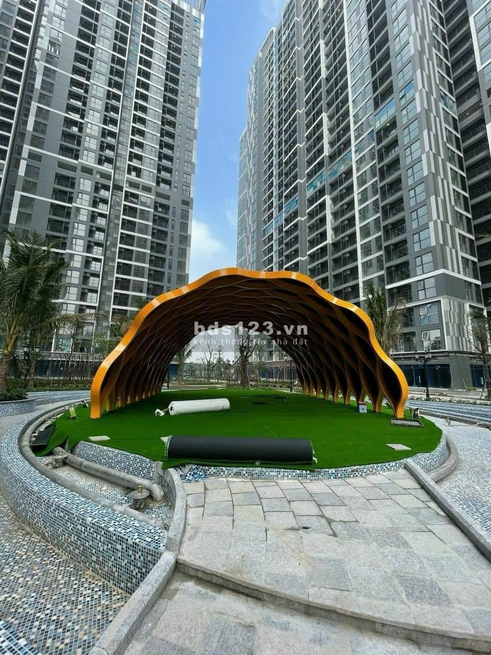 Chính chủ cần bán căn 2N 2VS GÓC view thoáng giá 2.9 tỷ bao thuế phsi tại khu Pavilion 0965479380