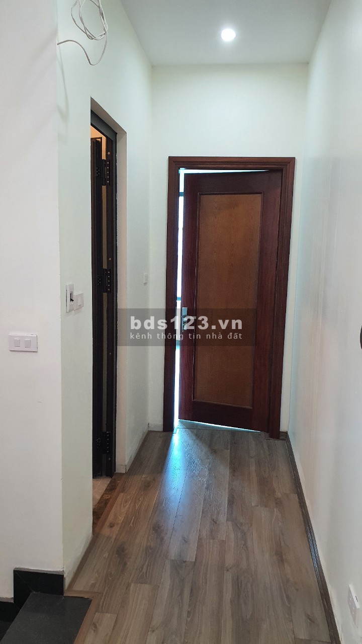 Chính chủ cần bán nhà số 8, phố Kẻ Tạnh, p.Giang Biên, Long biên, Hà Nội. Giá 9,15 tỷ