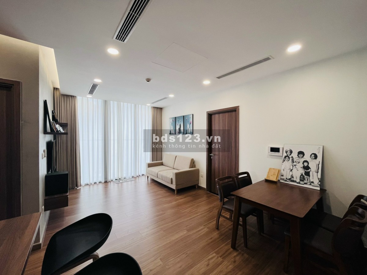 Cho thuê căn hộ chung cư Eco Green Q7 Sài Gòn full nội thất