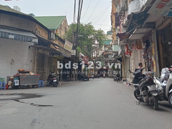 Bán nhà Khâm Thiên, kinh doanh hiệu quả 29M2, 3 tầng, 6.2 tỷ
