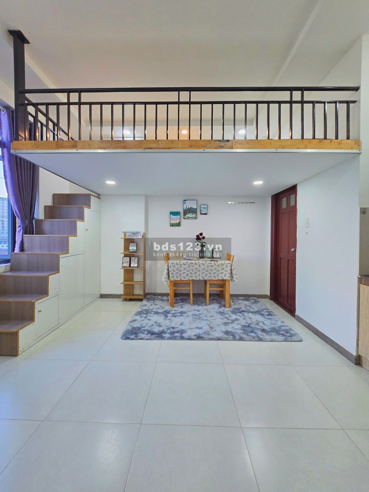 Duplex giá rẻ full nội thất, cửa sổ đón nắng ngay Âu Cơ