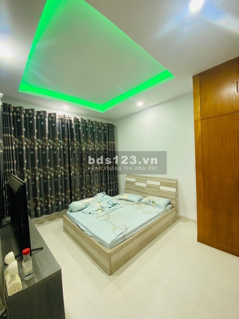 Bán nhà 1 trục HXH 5m - Khu vip Thích Quảng Đức - Phú Nhuận. Chỉ 12.9 tỷ