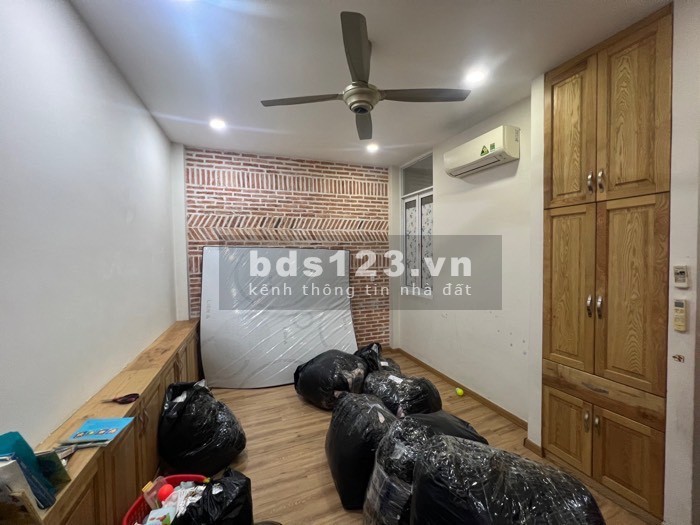 Bán nhà -Thích Quảng Đức - Phú Nhuận - HXH - 76M2 - 4 tầng - Nội thất đẹp - 12tỷ2.