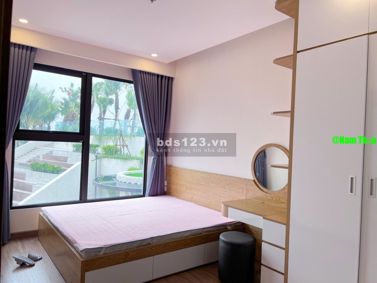 Chủ nhà cần bán căn 3NG-2VS( 83m) tòa SP. Nhà có đủ nôi thất giá bán 3ty580 bao phí. LH 0964109408