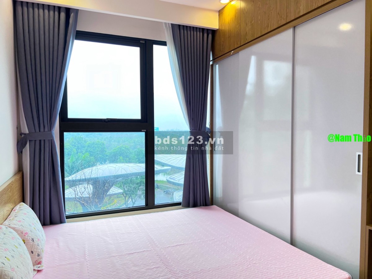 Chủ nhà cần bán căn 3NG-2VS( 83m) tòa SP. Nhà có đủ nôi thất giá bán 3ty580 bao phí. LH 0964109408