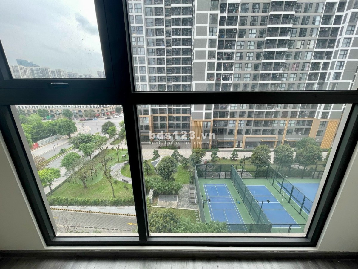 Chính chủ cần bán gấp căn 2n2vs nguyên bản toà Zenpark R1.05 view nội đô