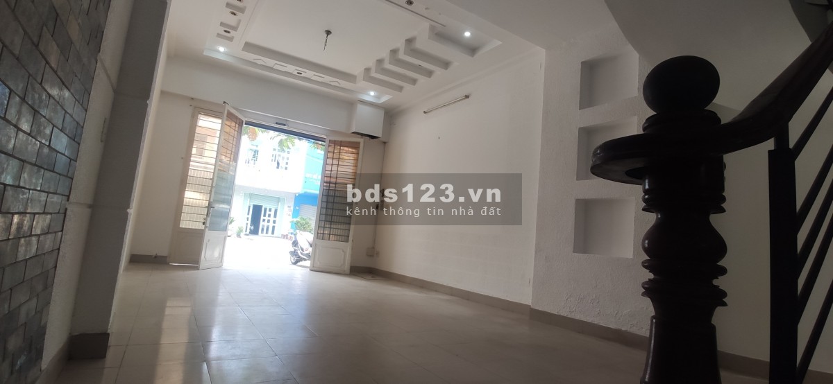 Chính chủ bán gấp nhà mặt tiền Nguyễn Sỹ Sách, P15 Q. Tân Bình - Giá cả thương lượng